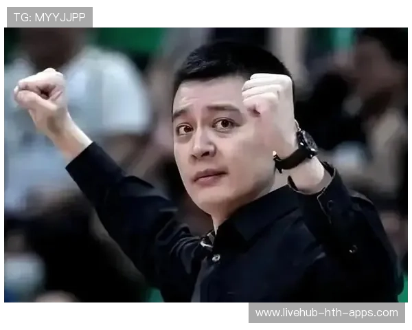 杨鸣回应质疑 球员们士气高涨,杨鸣还打球吗