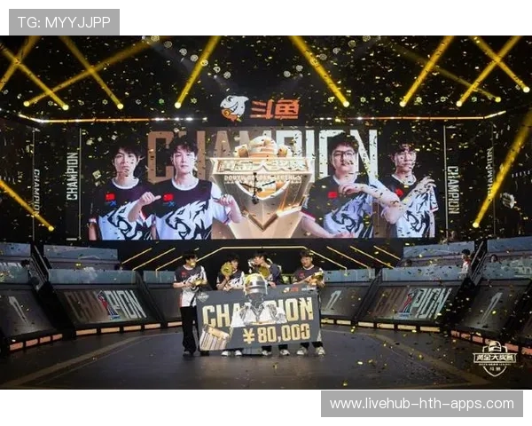 直播互动：战队直播间粉丝互动创意活动提升忠诚度，主播站队